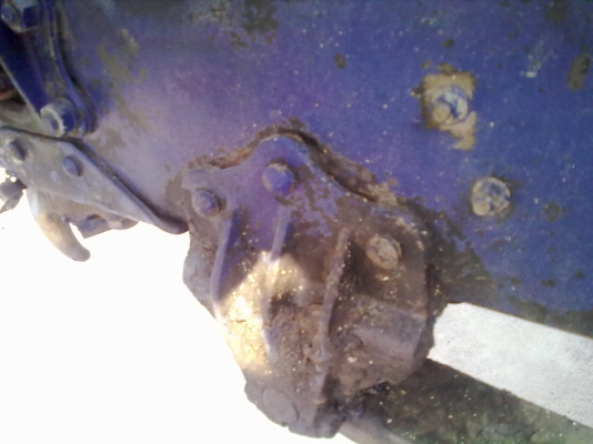 ต้องการขายรถแท๊งค์ โมลาซ  แม่+ลูก 18 ล้อ มิตซู เทอร์โบ TF 527MTF3553 ปี 38