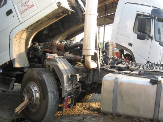 ขายรถบรรทุกหัวลากVOLVO FL10 พร้อมหาง