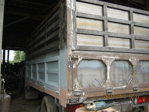 ขายรถดั้มเกษตรอีซูซู NPR เครื่อง 115 แรงม้า รถห้าง เกียร์สั้น