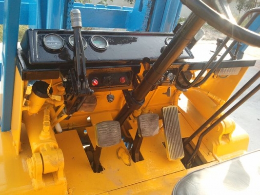 Forklift - KOMATSU 3 ตัน Forklift - KOMATSU 3 ตัน