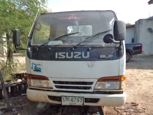 ขายรถอีซูซุัหัวการ์ตูน4ล้อกลางเครื่อง88 สภาพดีราคาถูกๆพร้อมใช้งานคับ