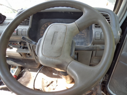 ขายรถอีซูซุัหัวการ์ตูน4ล้อกลางเครื่อง88 สภาพดีราคาถูกๆพร้อมใช้งานคับ