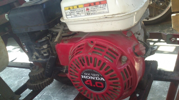 เครื่องบดกิ่งไม้จากญี่ปุ่น(พร้อมวิดิโอสาธิตการทำงาน)