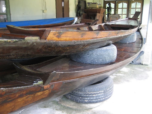 เรือพายม้า เรือขุดไม้ตะเคียน สภาพสมบูรณ์ สวย พร้อมใช้