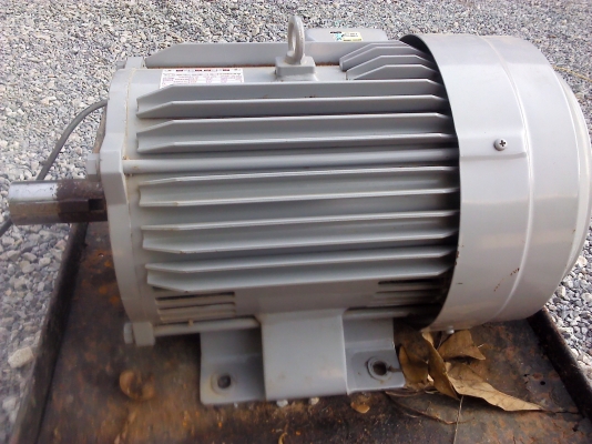 มอเตอร์มิตซูบิชิ 5 แรงม้า 220 V.ใช้ไฟบ้าน สภาพใหม่มากพร้อมใช้ ผ่านการใช้งานมาน้อย(มี 1 ตัว VDO ทดสอบให้ดู)