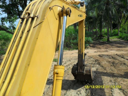 PC200-5 Komatsu ไฟฟ้าเต็ม เอกสารพร้อม ช่วงล่างเต็ม ภาพจริงทดลองแล้วต่อรองมาไปได้ไปเลยครับ