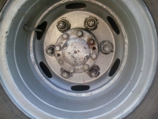 ขายหกล้อโตโยต้า 115แรง เครื่อง14 B ลดราคาจากเดิม284000 เหลือ 265000 ราคานี้ก่อนปีใหม่ ต่อรองได้