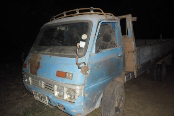 ขายตัด เอาไปทำอีแต๋น หรือแยกส่วนขาย 6ล้อ ISUZU 85 หัวแป วางเครื่อง 100แรง ลมเล่มเรียบร้อย ช่วงล่าง คานหน้าของ110 เฟืองท้ายเิดิม เกียร์ JK5เกียร์ กระบะไม้ยาว4.30ม. ทะเบียนขาดหลายปี ***ขายแล้วครับขอบคุณ Truck2hand