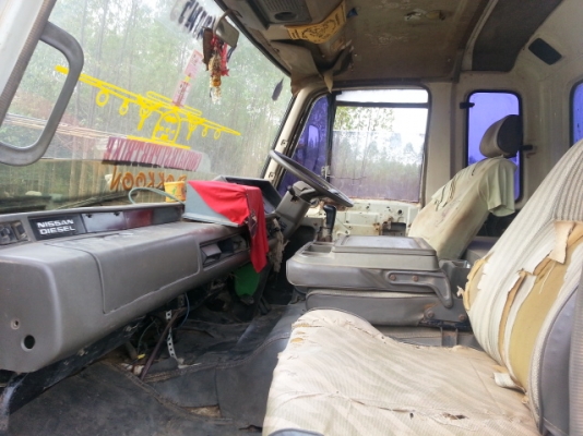 ขายด่วนNISSAN UDCW430 M230แรงสองเพลาดั้มมือเดียวจากห้างสภาพพร้อมใช้รีบจอง โทร0801515451 0811838154 ขายด่วนNISSAN UDCW430 M230แรงสองเพลาดั้มมือเดียวจากห้างสภาพพร้อมใช้รีบจอง โทร0801515451 0811838154