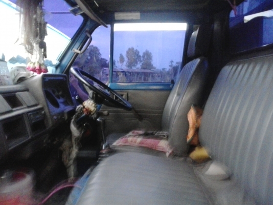 ขายหกล้อโตโยต้า3ใบพัดเครื่องฮีโน 117แรง  ลดราคาเหลือแค่ 340000