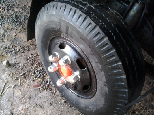 ขายหกล้อโตโยต้า3ใบพัดเครื่องฮีโน 117แรง  ลดราคาเหลือแค่ 340000