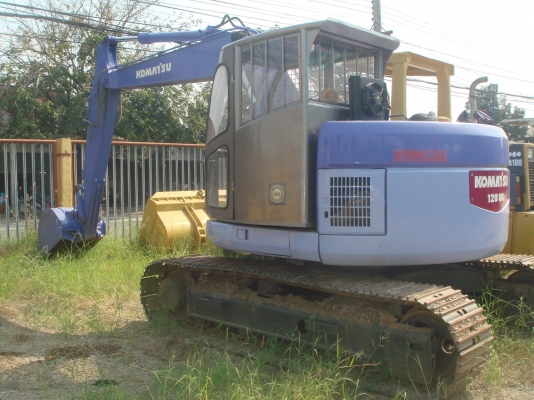 ละอองดาวแทรคเตอร์ ขาย รถขุดยี่ห้อ KOMATSU PC128 US-2 มือสองเก่าจากนอกสภาพดีราคาถูก พร้อมสำหรับการใช้งาน