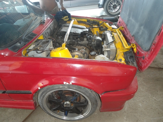 BMW 318i  เครื่อง 1G FE VVTI 2000cc ลดแล้ว