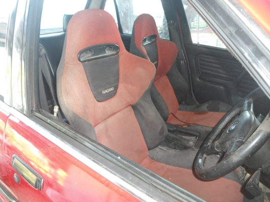 BMW 318i  เครื่อง 1G FE VVTI 2000cc ลดแล้ว