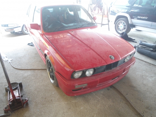 BMW 318i  เครื่อง 1G FE VVTI 2000cc ลดแล้ว