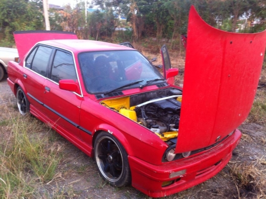 BMW 318i  เครื่อง 1G FE VVTI 2000cc ลดแล้ว