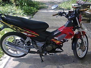 ขายโชนิคเดิมเดิม ล้อแมก ไมลขาว ปี46 ทะเบียนขาด56  13000 บาท