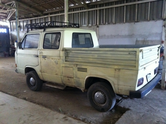 ขายโฟล์คกระบะ ไม่รู้รุ่น ขายอีกรอบครับหลุดมัดจำครับ ทะเบียนเต็ม พรอ้มโอน เครื่องดีมากๆ 0848809220