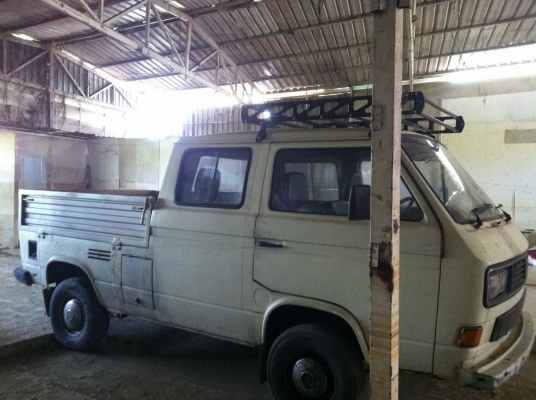 ขายโฟล์คกระบะ ไม่รู้รุ่น ขายอีกรอบครับหลุดมัดจำครับ ทะเบียนเต็ม พรอ้มโอน เครื่องดีมากๆ 0848809220