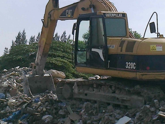 ขายCAT320Cไฟฟ้าครบเอกสารเล่มทะเบียน ราคา 1,850,000 บาท เจ้าของขายเอง