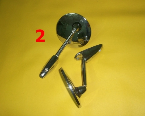 ขายกระจกแก้มดัทสัน 620  521 320 เเละมาสด้800 1000 1200 พร้อมรูปตัวอย่างรถตอนใส่ด้วยคับ