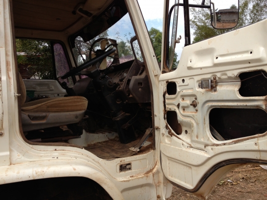 ขายด่วน รถ10ล้อ HINO F18 ดั้มสภาพพร้อมใช้งาน เครื่องดีเกียร์ดี หัวไม่ผุคัชชีสวย เอกสารพร้อมโอน