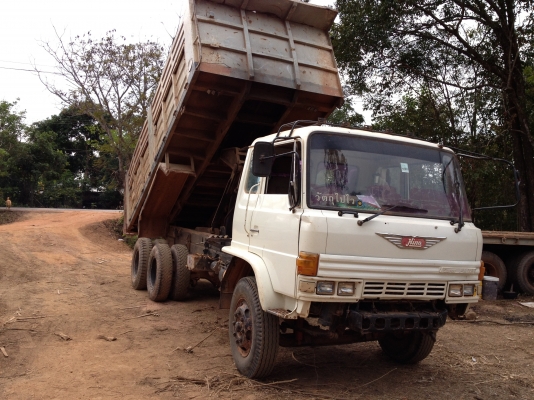 ขายด่วน รถ10ล้อ HINO F18 ดั้มสภาพพร้อมใช้งาน เครื่องดีเกียร์ดี หัวไม่ผุคัชชีสวย เอกสารพร้อมโอน