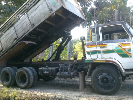 ขายรถดั้ม 10ล้อ JCM   พวงมาลัยเพลาเวอร์ เบรคจิ๊บฟี่  ลพบุรีครับ