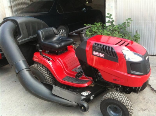 รถตัดหญ้านั่งขับ คราฟท์แมน CRAFTSMAN  USA. จัดส่งทั่วประเทศ ราคาปลีก-ส่ง ของใหม่ มีอะไหล่ ไม่ต้องซ่อมครับ ตัดเร็วแรงดี ประหยัดน้ำมัน ถูกที่สุดในประเทศ