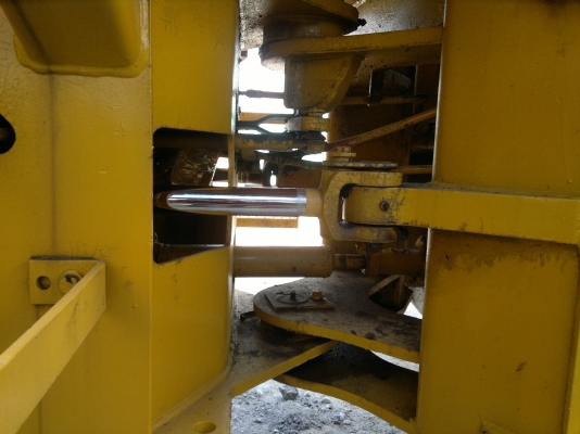 ขายรถตัก KOMATSU 510 SN:16069 ปี1982 ,7678ชม.รถนอกนำเข้า สภาพดี มากๆๆๆ ติดต่อ มานะ 085-9049669