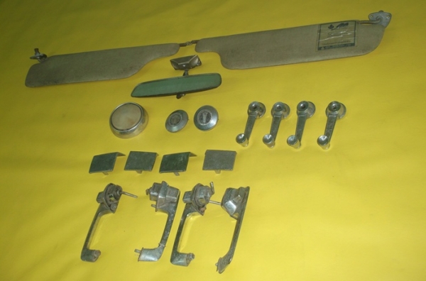 ขายอะไหล่รถยนต์ แวเลี้ยน เช่น พวงมาลัยกระเช้า มือเปิดนอก โลโก้ บังแดด อืนๆๆ ขายอะไหล่รถยนต์ แวเลี้ยน เช่น พวงมาลัยกระเช้า มือเปิดนอก โลโก้ บังแดด อืนๆๆ