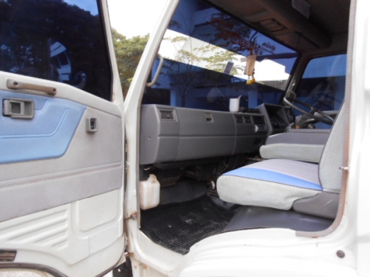 ขาย Hino Fc ซูปเปอร์เสี่ย 120 แรง ปี 39  กระจกไฟฟ้า  แอร์เย็น  พวงมาลัยเพาเวอร์