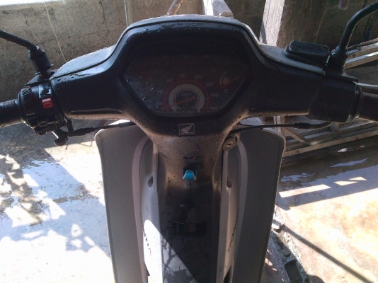 ด่วน!เวฟ100 ปี46 รถเครื่องแน่นๆ พร้อมใช้ ทะเบียน+เอกสารโอน ภาษีถึงปี57 088-2197709