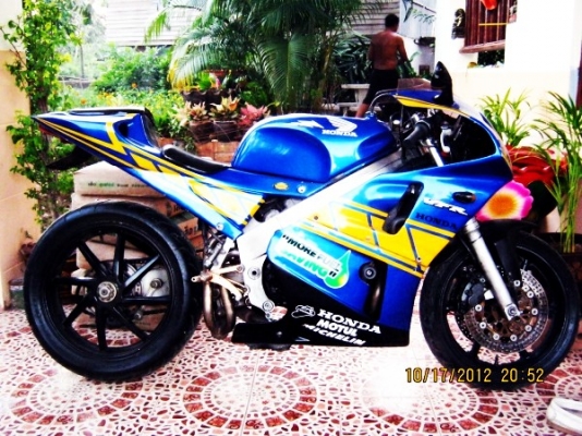 ขาย/แลก VFR400 อินวอย ถูกๆเลย เครื่องไม่มีปัญหาครับ