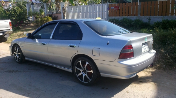 HONDA ACCORD ราคา 198000 เจ้าของขายเอง