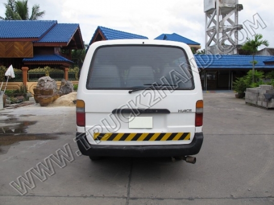 รถตู้ ยี่ห้อ TOYOTA ติดตั้งแก๊ซเรียบร้อยแล้ว