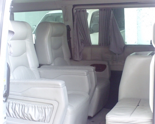 รถตู้ VOLKSWAGEN CARAVELLE ปลายปี2002 รถผู้บริหาร