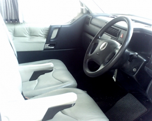 รถตู้ VOLKSWAGEN CARAVELLE ปลายปี2002 รถผู้บริหาร