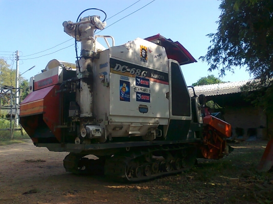 ขายด่วน!..รถเกี่ยวข้าว KUBOTA DC68 G สภาพสวยเอี่ยม แน่น แรง  ใหม่เอี่ยมมาทั้งคัน มีทะเบียนครบ พร้อมใช้งานสุดๆ.