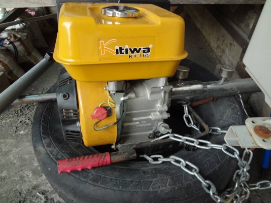 ขายเครื่่องเรือซื้อใหม่มา ใช้ตอนน้ำท่วมครั้งเดียว