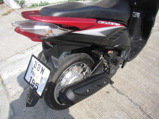 ขายด่วน click-i ปี 53 รถบ้านเครื่องดีเดิมๆทะเบียนพร้อมโอน