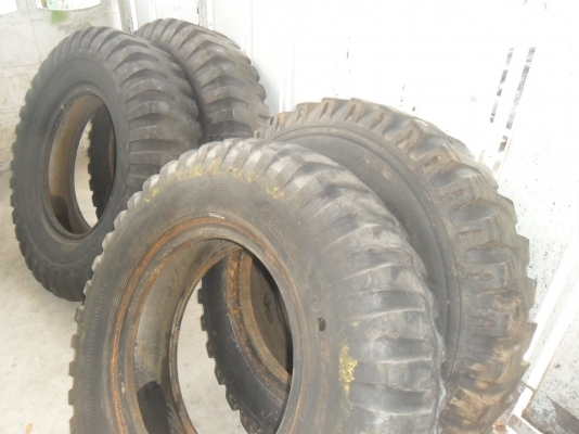 ยาง 9.00-20 สวยๆ