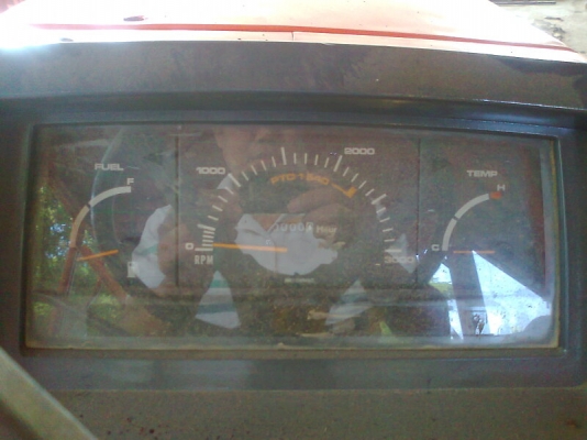 รถไถ KUBOTA M9000 รถสวย พร้อมใช้งาน มีทะเบียนครบ แถมฟรี ใบดันหน้า และผาน 3