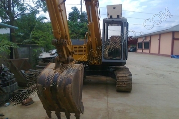 รถแบคโฮ ยี่ห้อ CAT รุ่น 307 SR