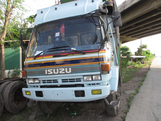 ขาย isuzu rocky 195 1 เพลารถร่องรถห้างแท้มือเดียว แต่แรกรถห้างแท้ตรงรุ่นทั้งคัน