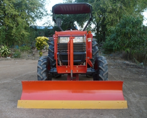 ขายรถไถ KUBOTA L4508 ระบบ 4 WD พร้อมใบมีดดันดิน ขายรถไถ KUBOTA L4508 ระบบ 4 WD พร้อมใบมีดดันดิน