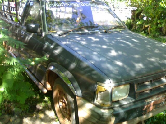 masda B2200 รถเดิมบางนางบวช เครื่องอีซูซุ แอร์เย็น พร้อมคอก