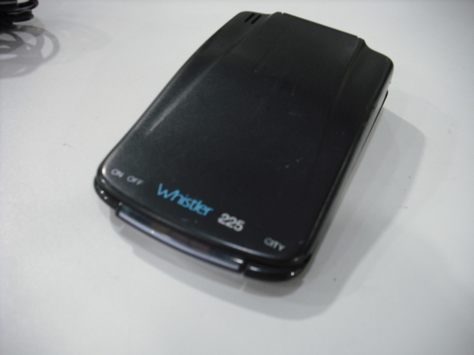 เครื่องเตือนการตรวจจับความเร็ว WHISTLER 225 เครื่องเตือนการตรวจจับความเร็ว WHISTLER 225