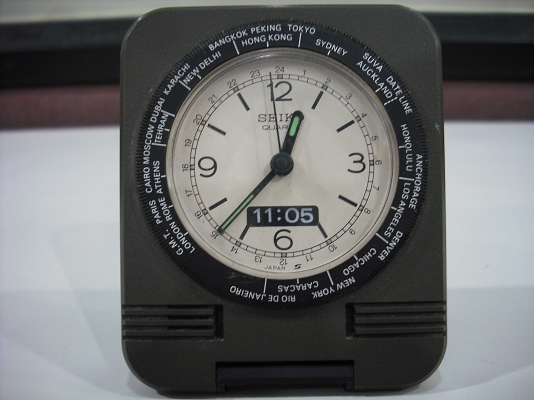 นาฬิกา SEIKO แบบคลาสิก บอกเวลาทั่วโลก Made in Japan