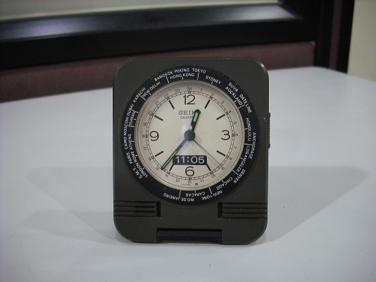 นาฬิกา SEIKO แบบคลาสิก บอกเวลาทั่วโลก Made in Japan